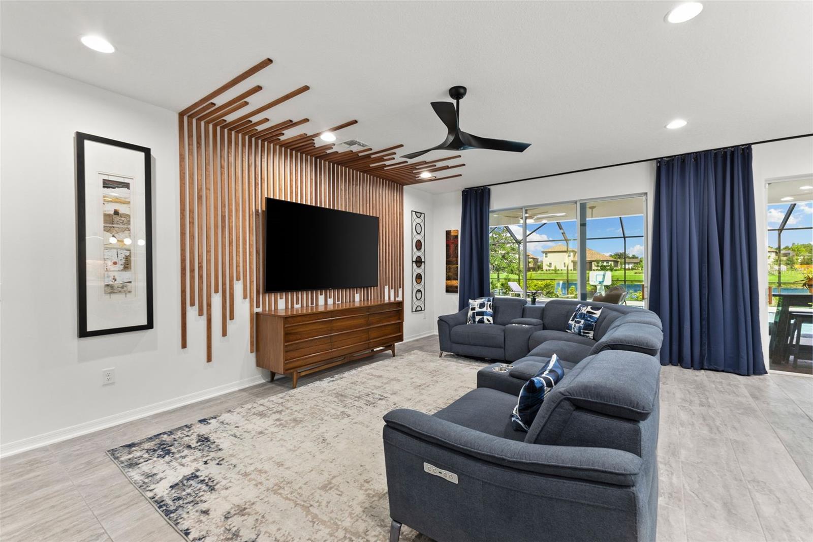 Image 29 of 70 For 7135 Graybrook Drive