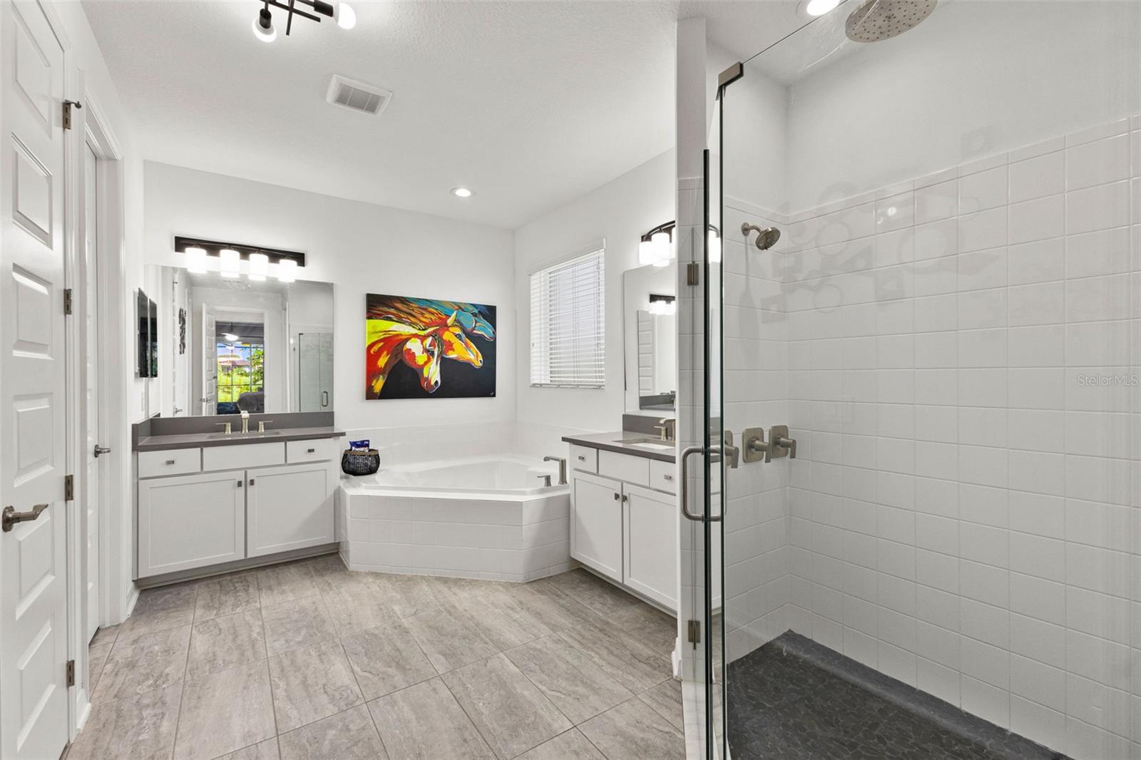 Image 42 of 70 For 7135 Graybrook Drive