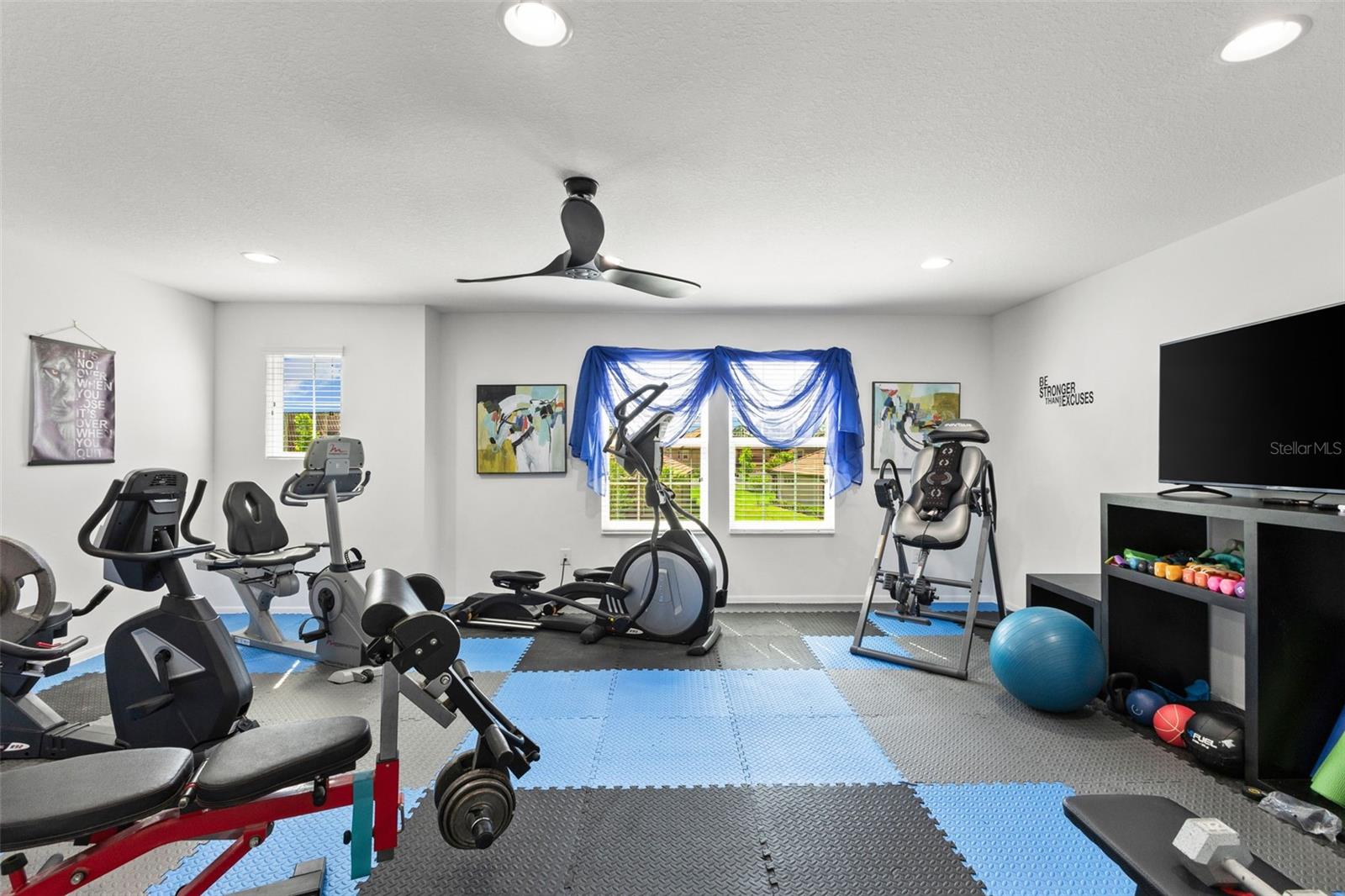 Image 54 of 70 For 7135 Graybrook Drive