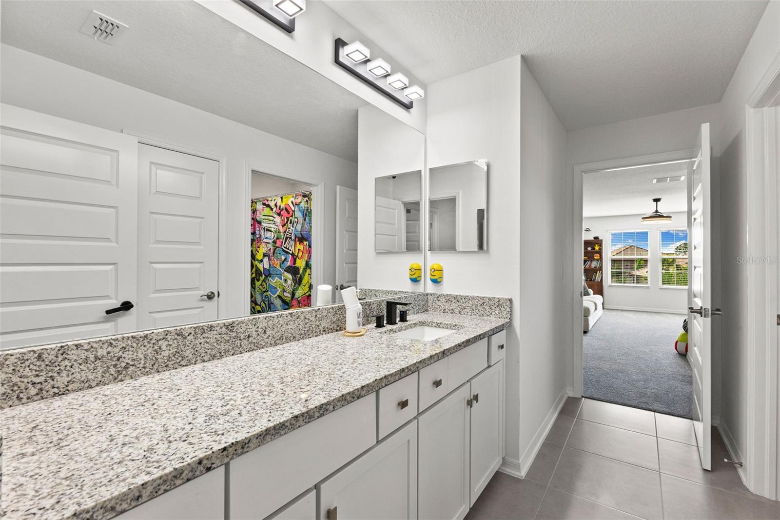 Image 57 of 70 For 7135 Graybrook Drive