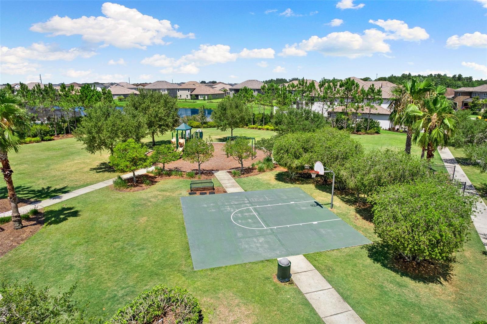 Image 65 of 70 For 7135 Graybrook Drive
