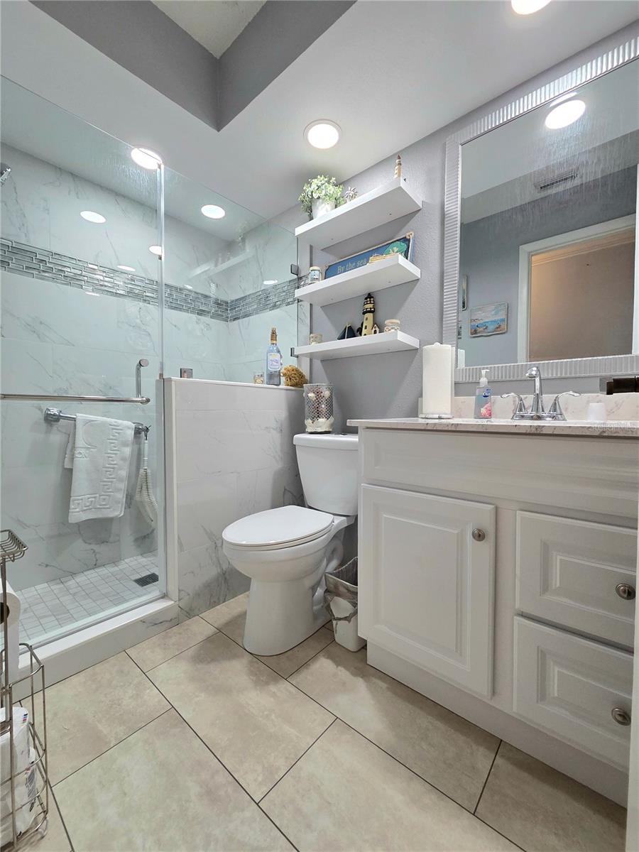 Listing photo id 33 for 9902 Saint Joseph Court