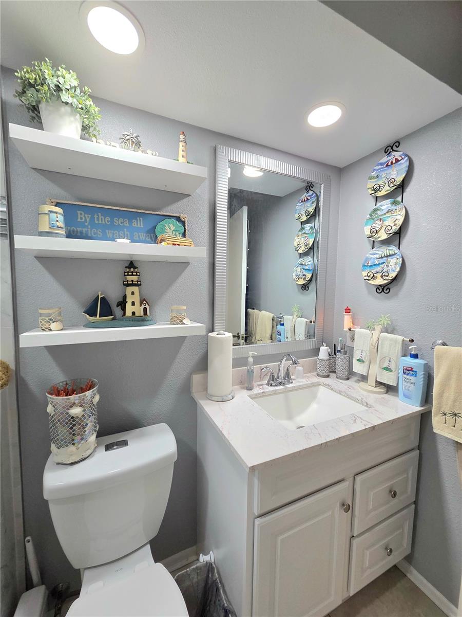 Listing photo id 35 for 9902 Saint Joseph Court