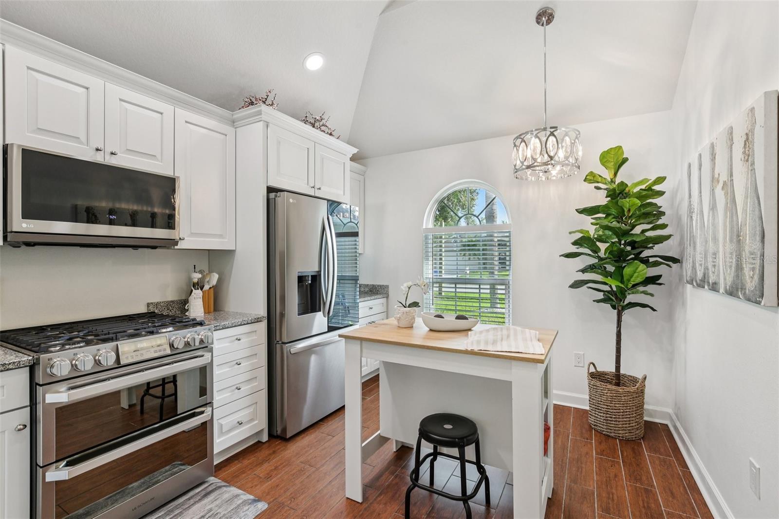 Image 8 of 28 For 1211 Timber Trace Drive
