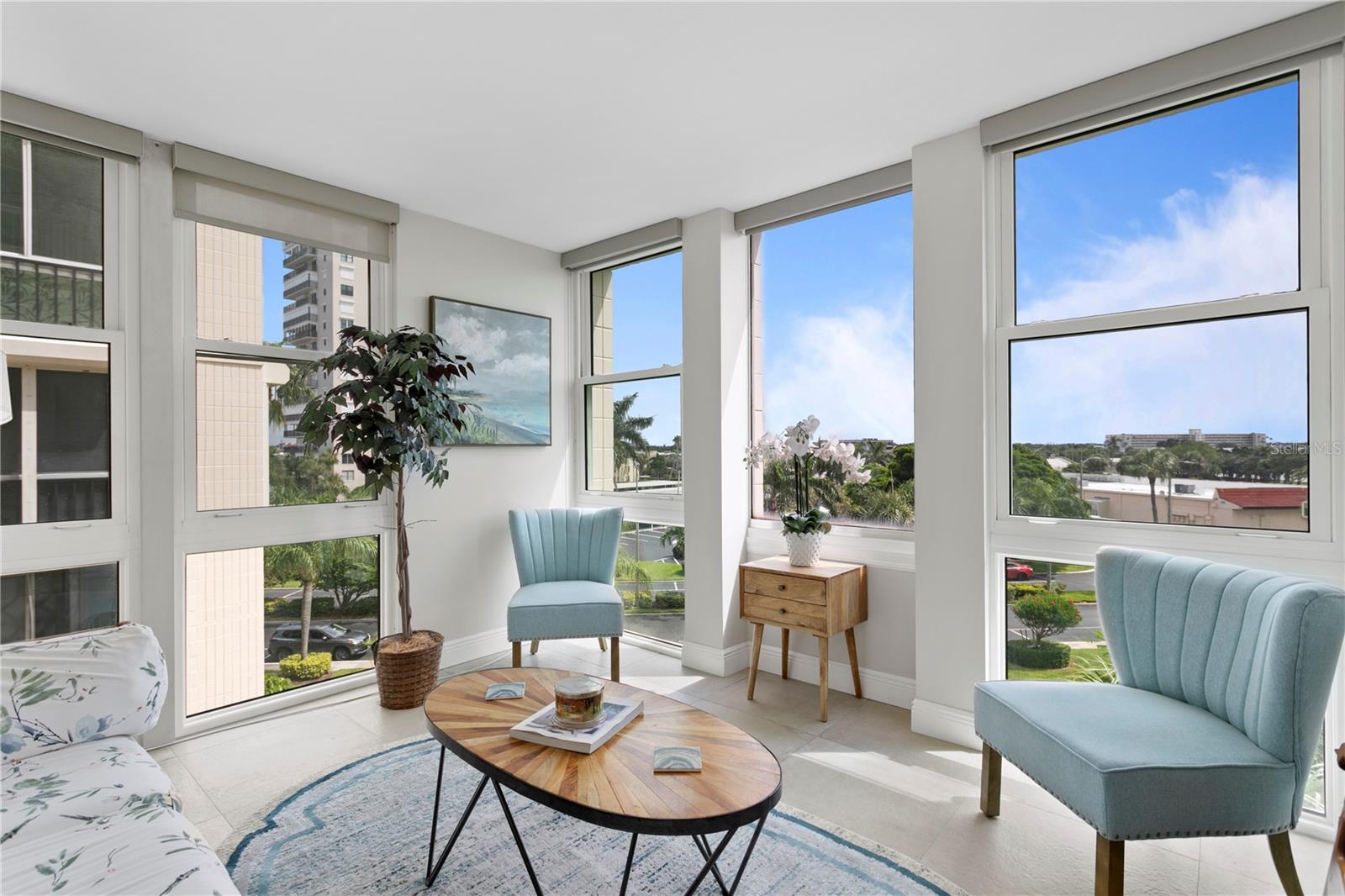 Image 28 of 73 For 7400 Sun Island Drive S 407