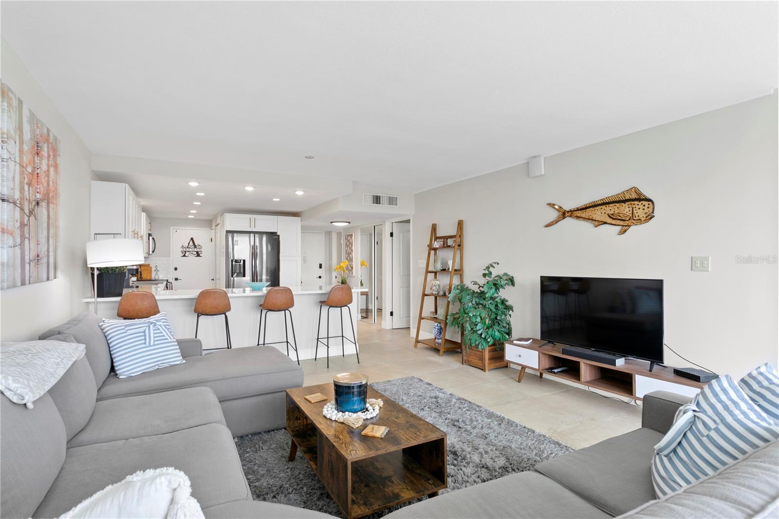 Image 30 of 73 For 7400 Sun Island Drive S 407
