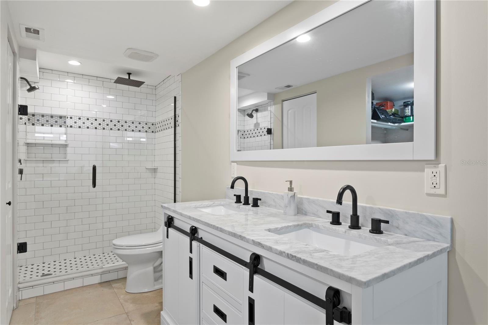 Image 47 of 73 For 7400 Sun Island Drive S 407