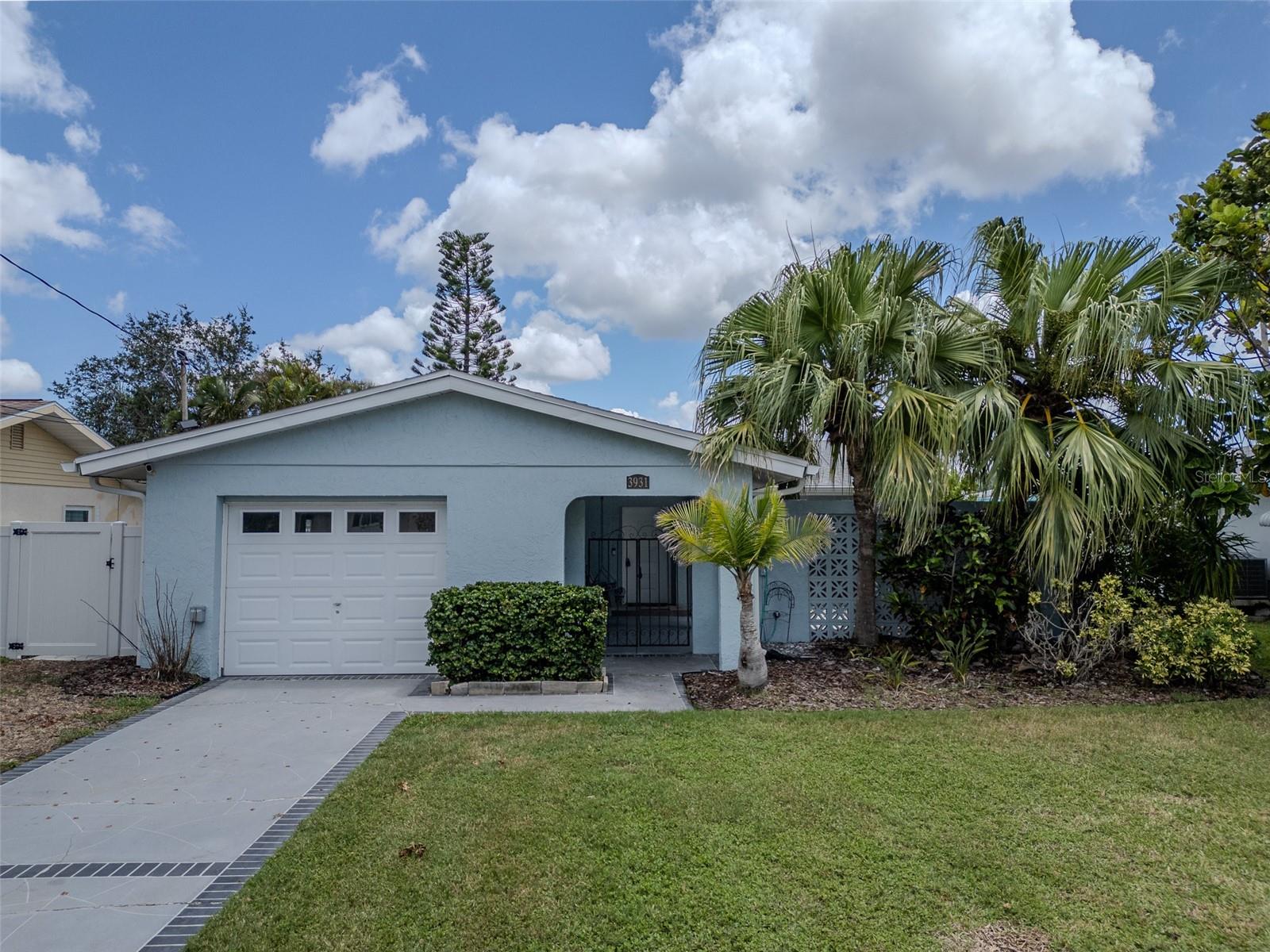 Details for 3931 Headsail Drive, NEW PORT RICHEY, FL 34652