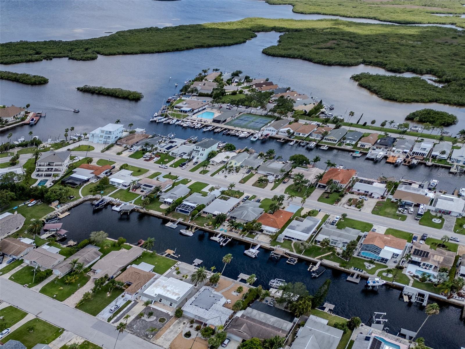 Image 32 of 42 For 3931 Headsail Drive