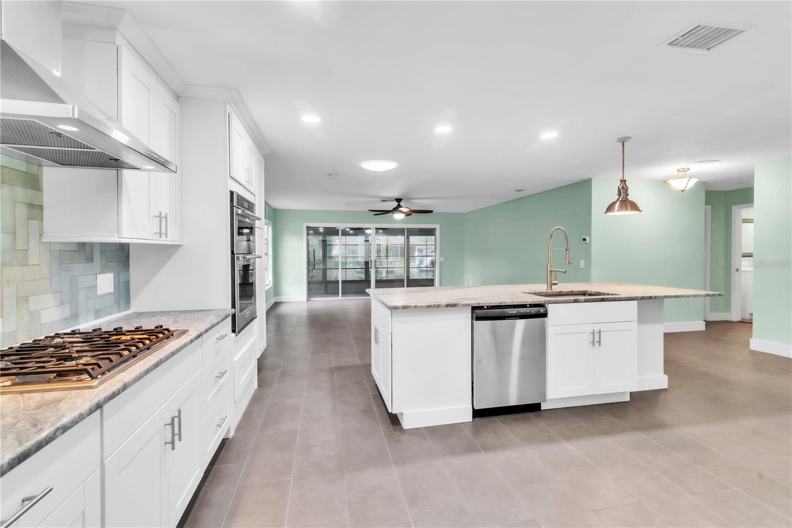 Image 6 of 42 For 3931 Headsail Drive