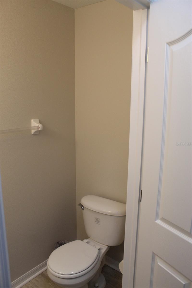 Image 10 of 35 For 11737 Carrollwood Cove Drive
