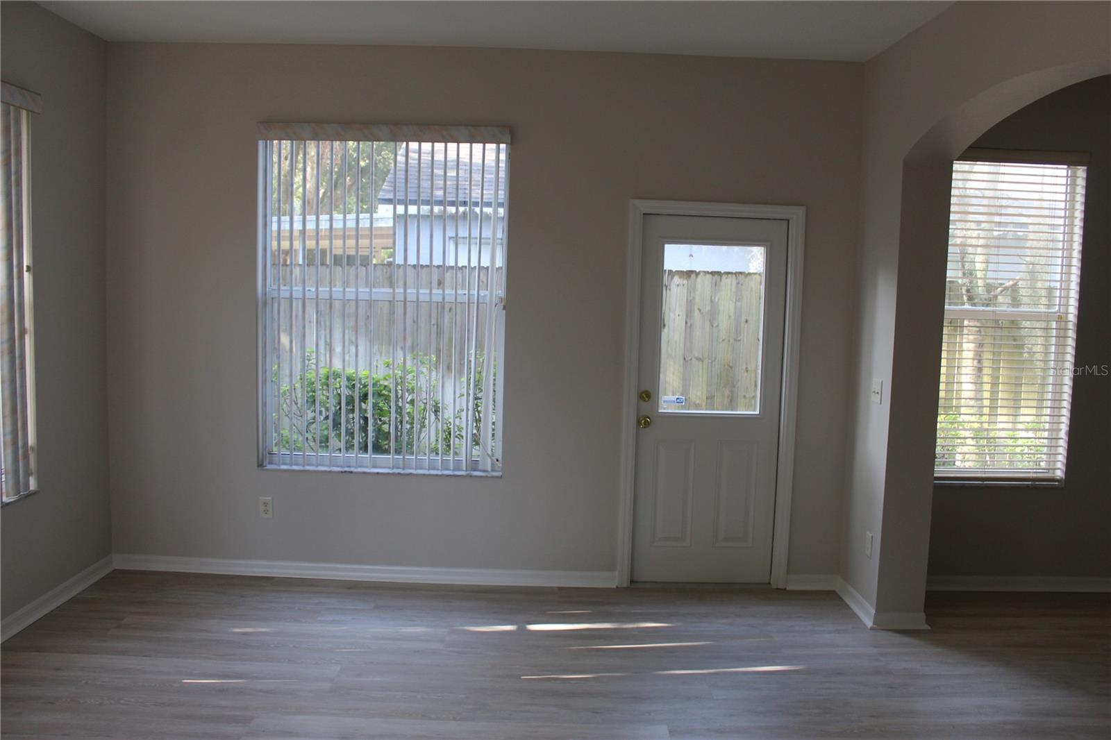 Image 4 of 35 For 11737 Carrollwood Cove Drive