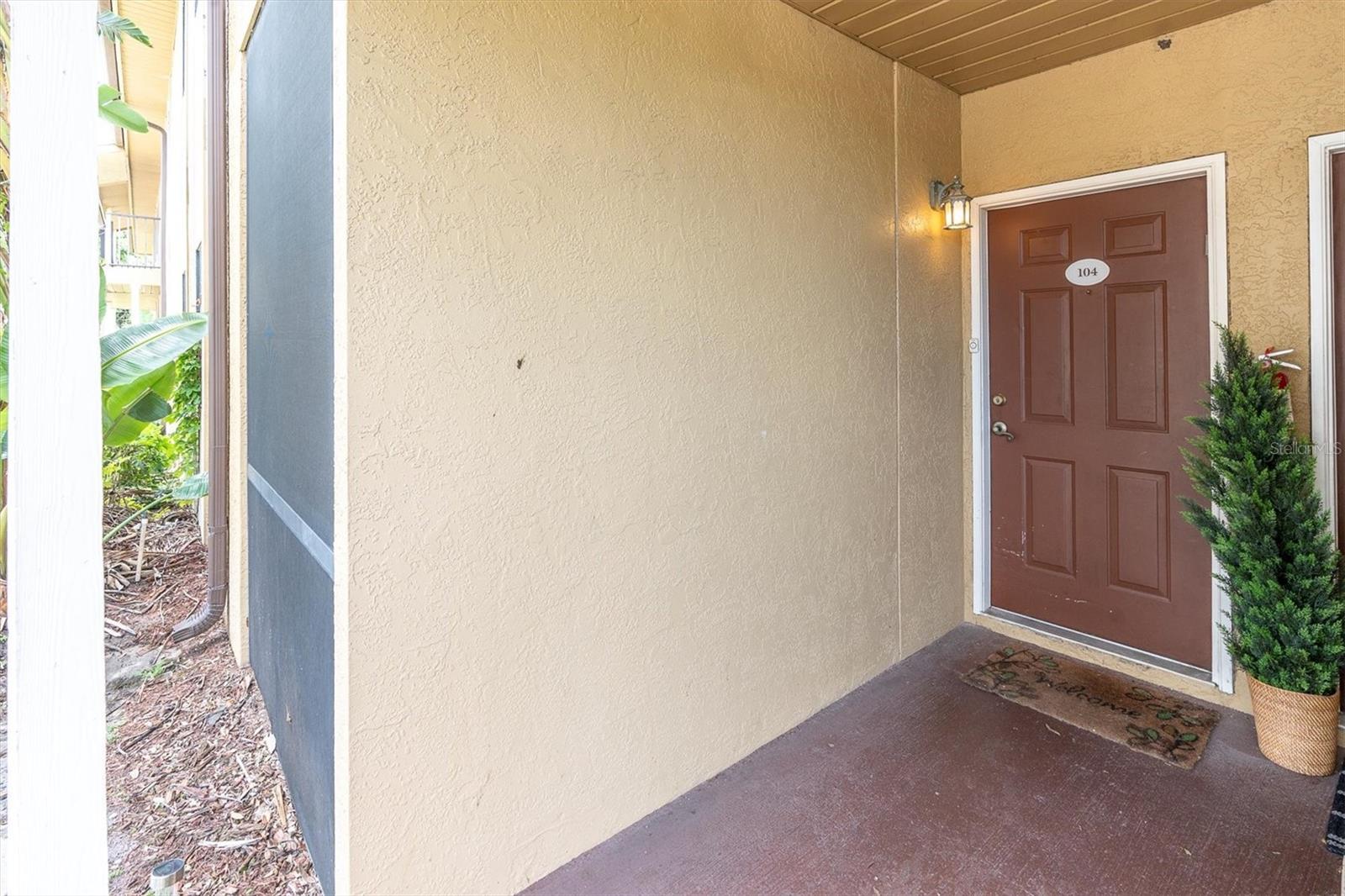Image 4 of 42 For 12293 Sailwinds Drive 104