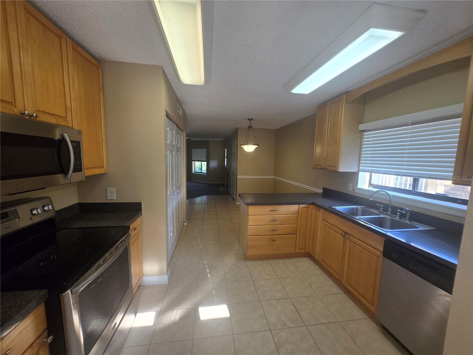 Image 16 of 28 For 1550 Belcher Road 432