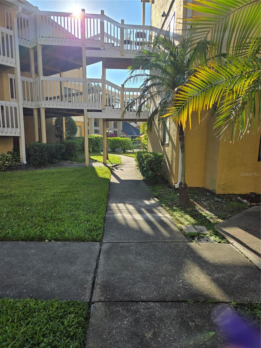 Image 2 of 28 For 1550 Belcher Road 432