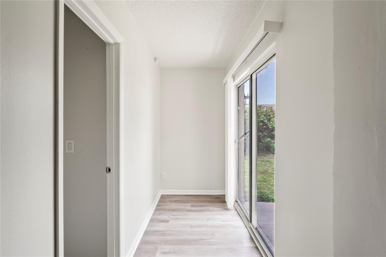 Image 20 of 26 For 6501 14th Avenue W