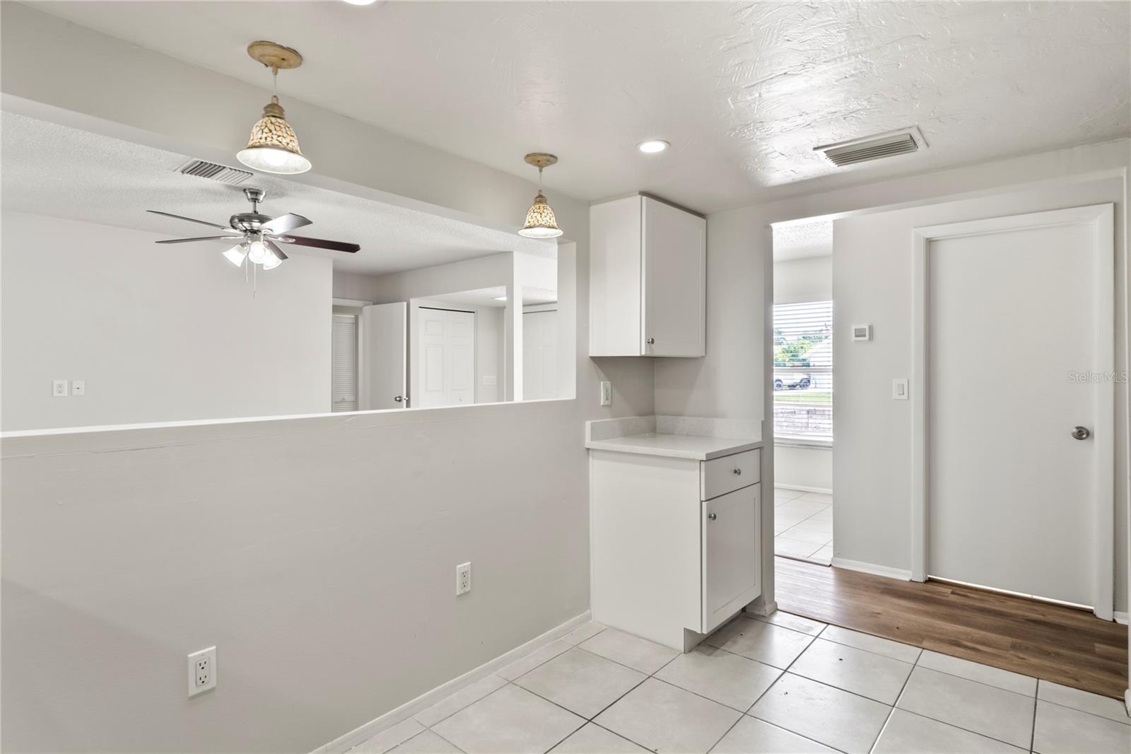 Image 8 of 26 For 6501 14th Avenue W
