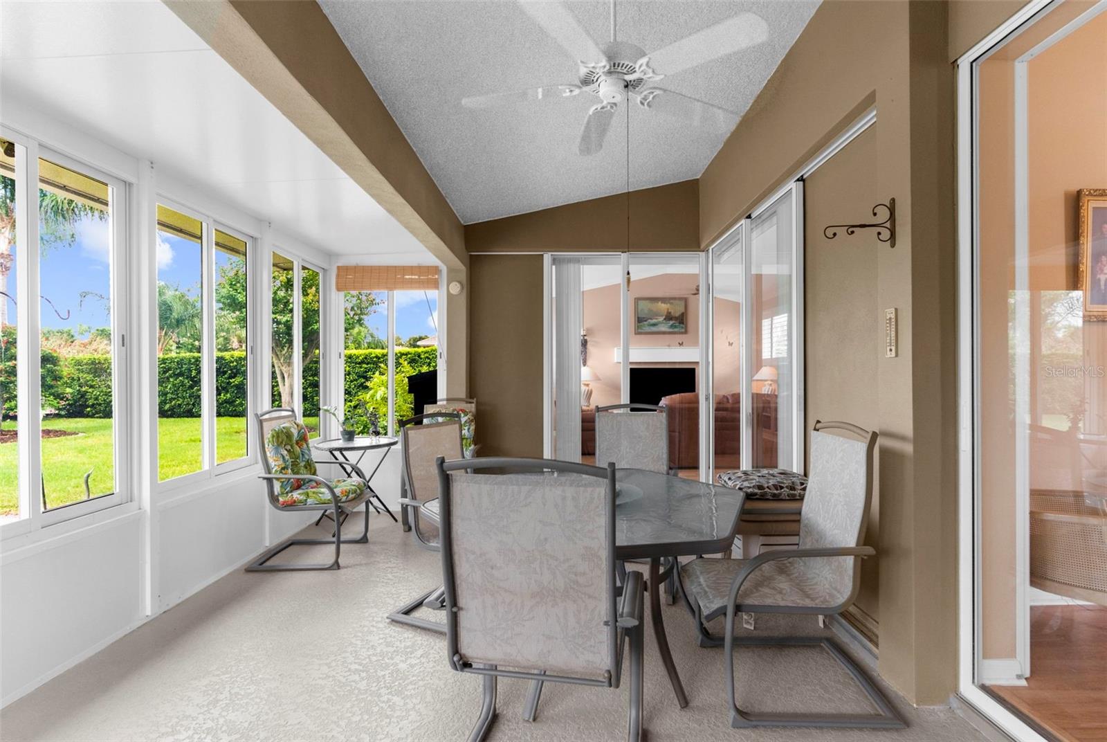 Image 24 of 35 For 9841 Balsaridge Court