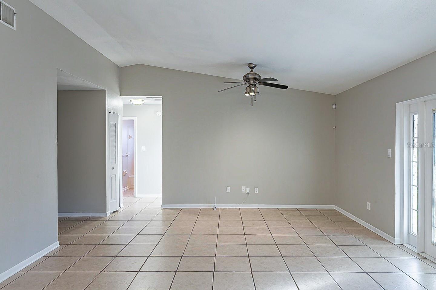 Image 5 of 20 For 653 Bryan Terrace Drive