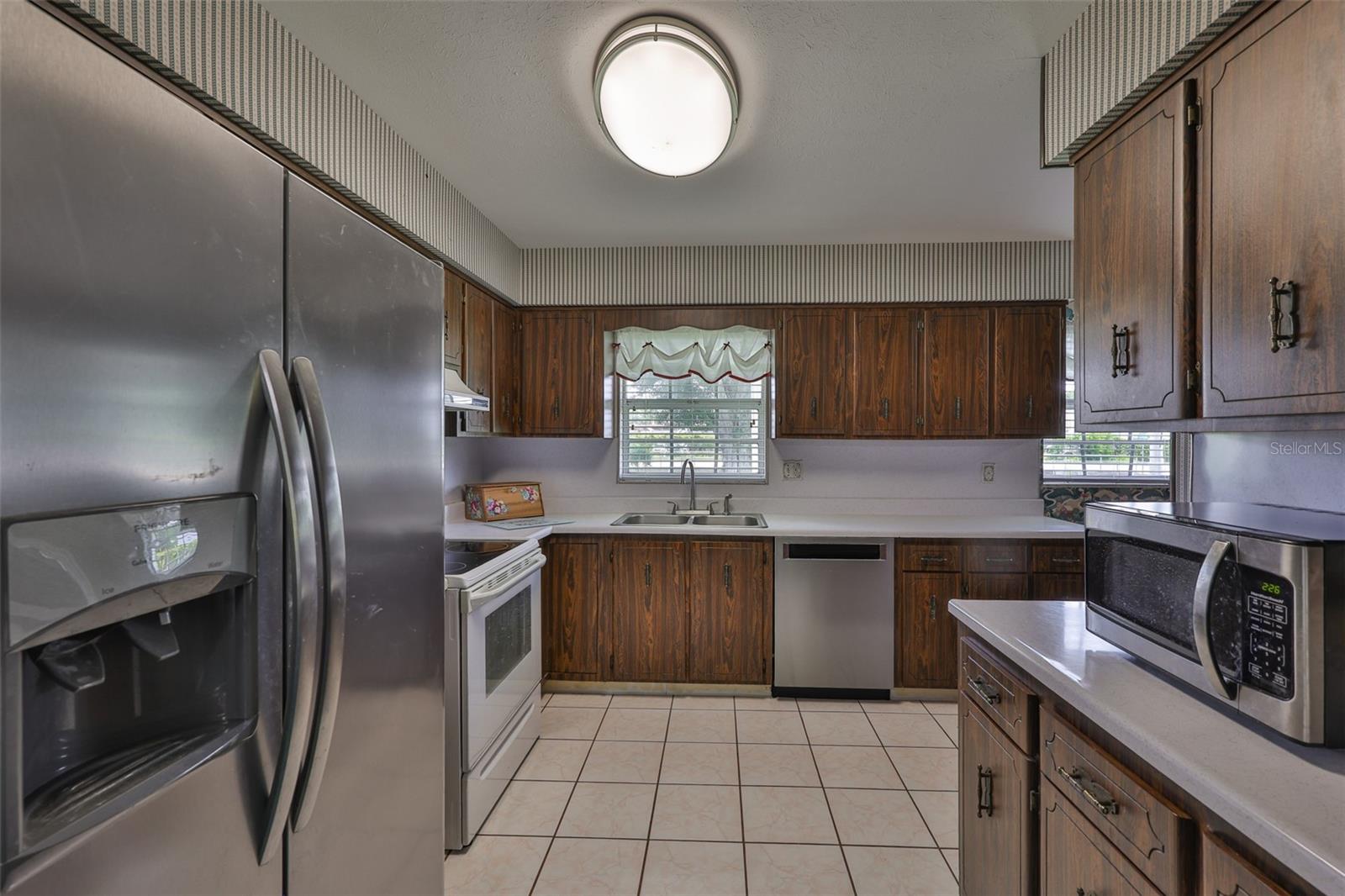 Image 11 of 39 For 11350 Poinsettia Street