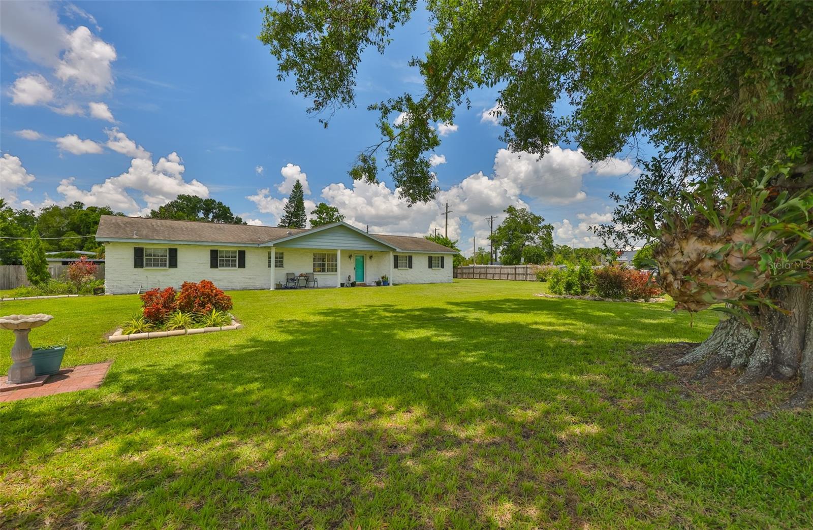Image 3 of 39 For 11350 Poinsettia Street