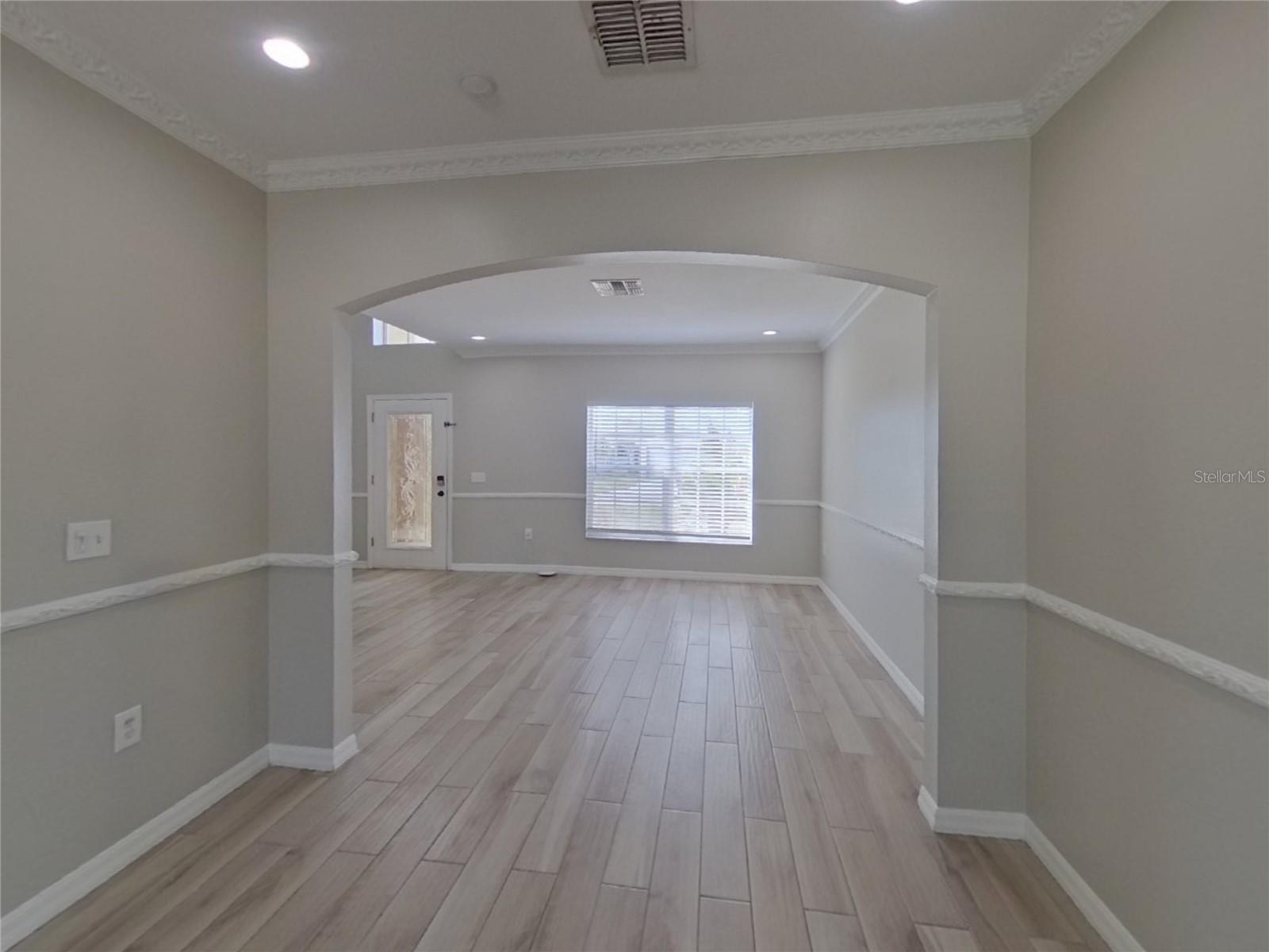 Image 2 of 18 For 1102 Chesterfield Court
