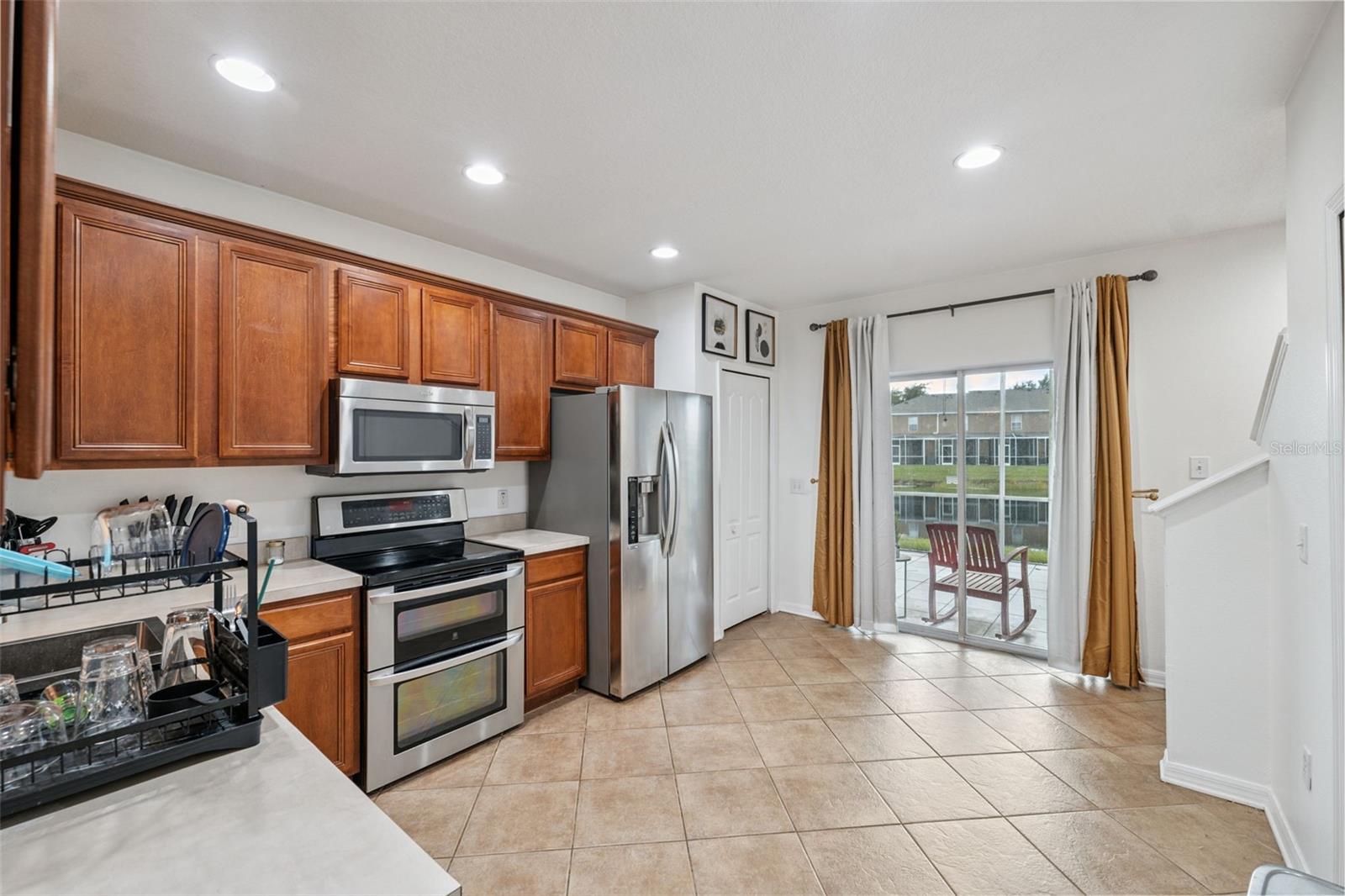 Image 3 of 15 For 12224 Foxmoor Peak Drive