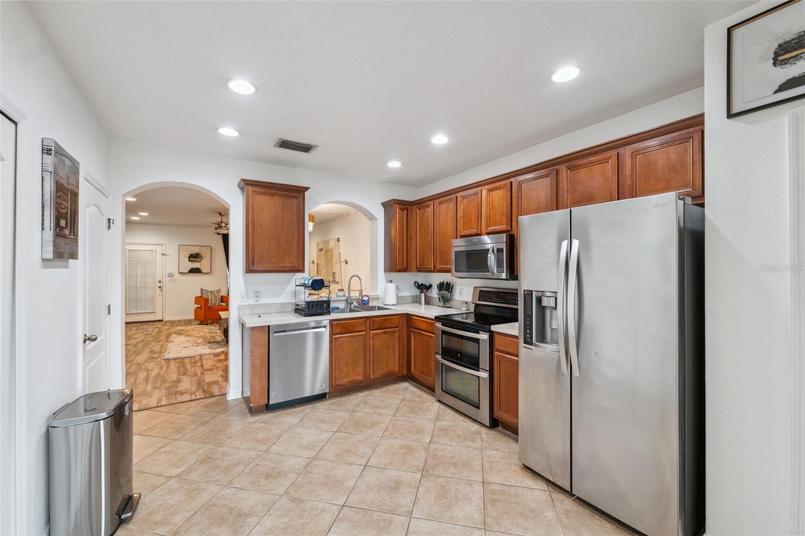 Image 4 of 15 For 12224 Foxmoor Peak Drive