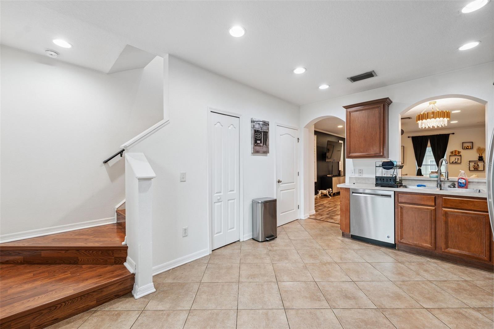 Image 6 of 15 For 12224 Foxmoor Peak Drive