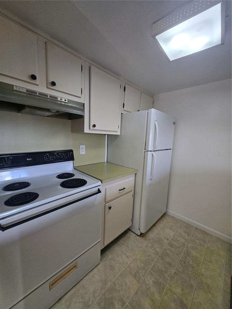 Image 8 of 13 For 2525 Bay Drive D32