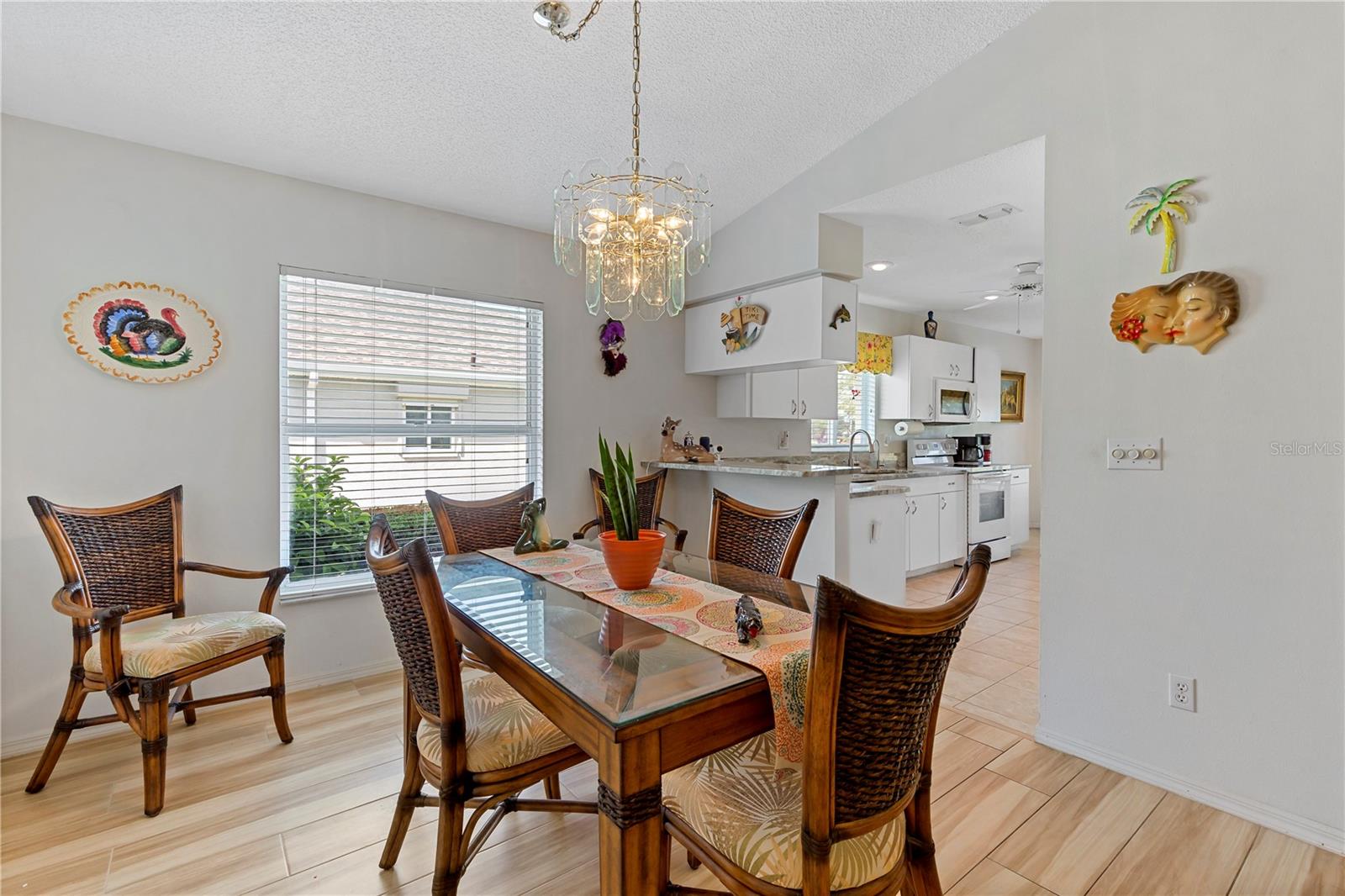 Image 12 of 28 For 721 Masterpiece Drive 141