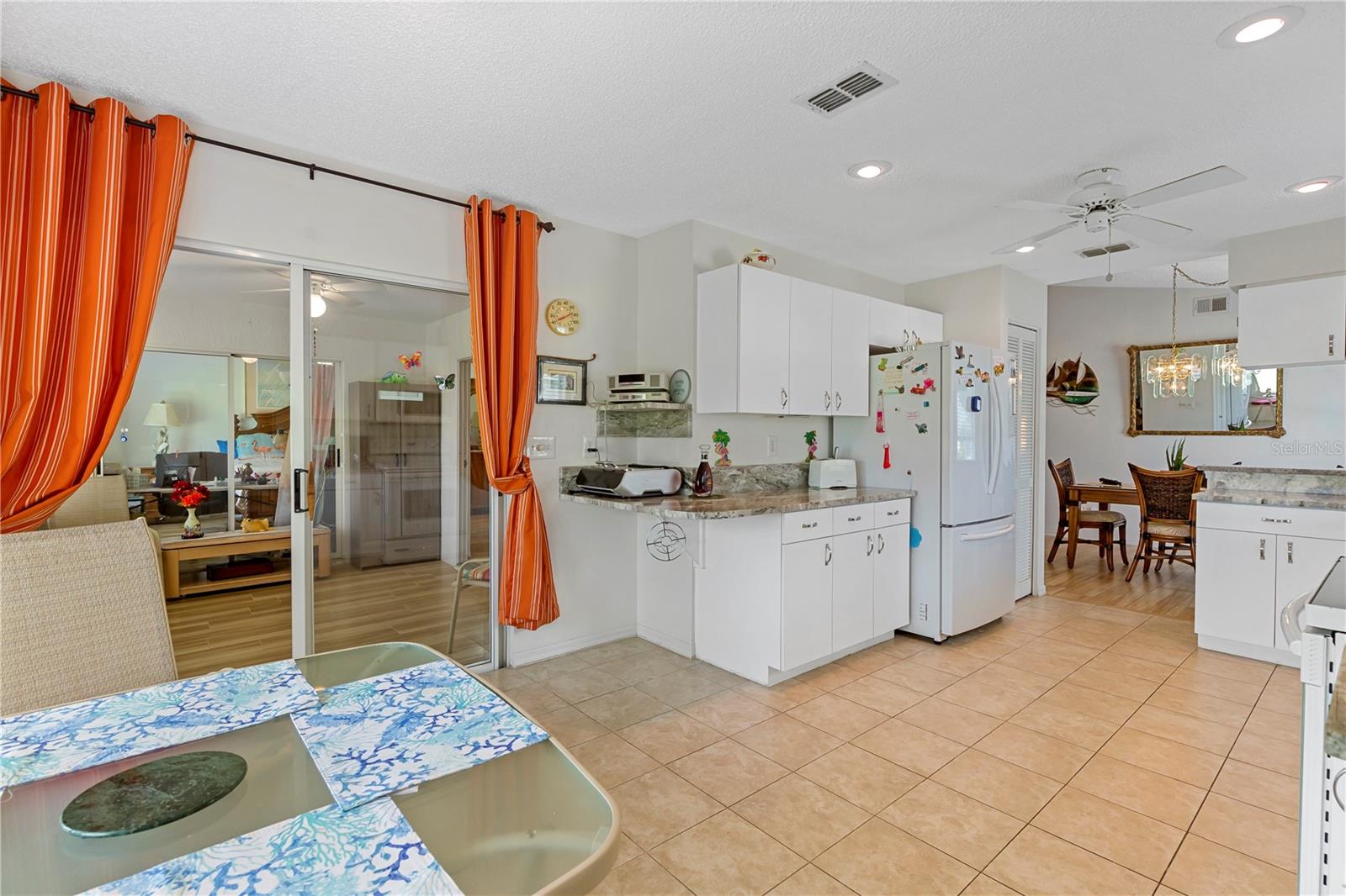 Image 15 of 28 For 721 Masterpiece Drive 141