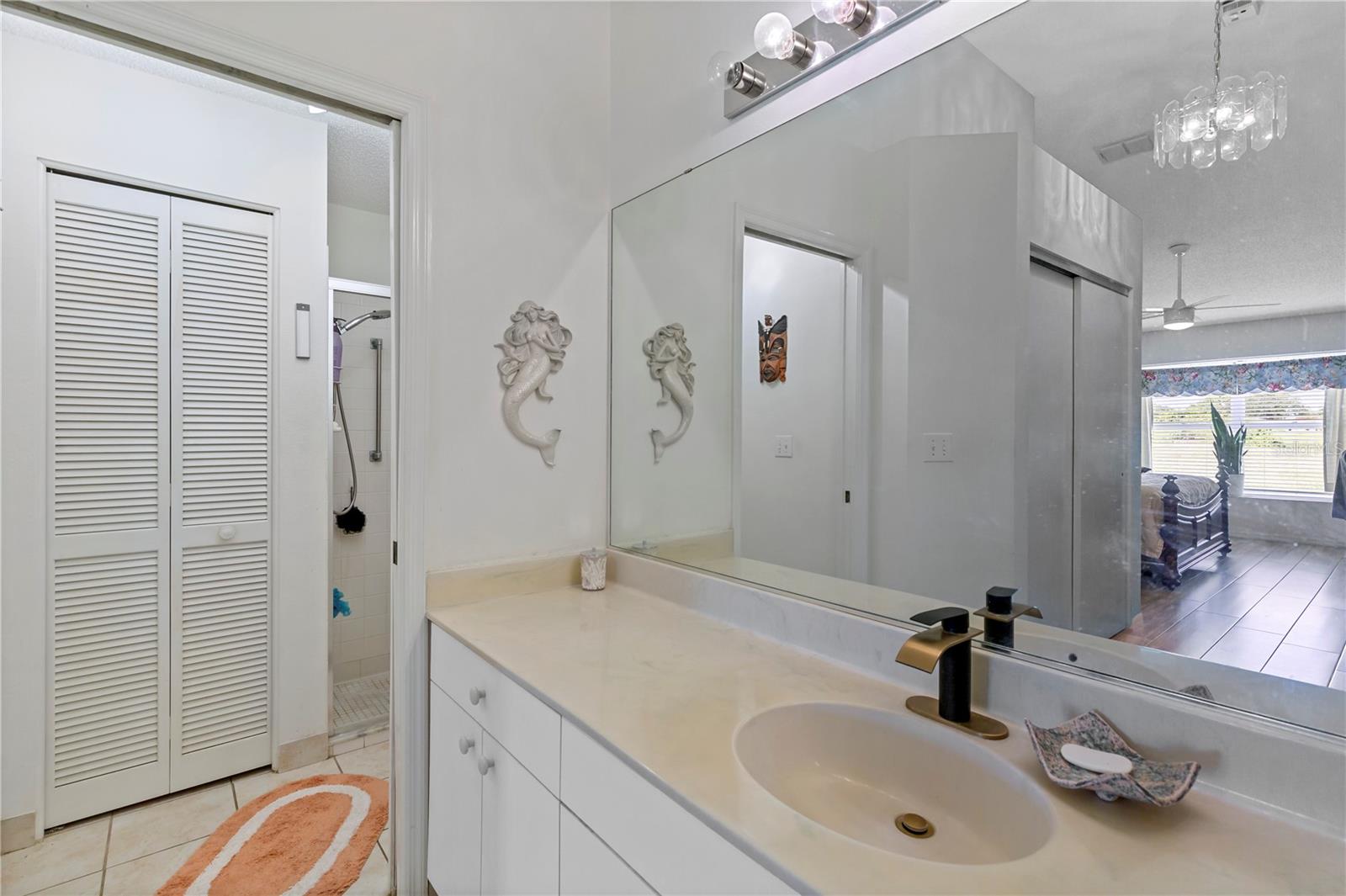 Image 21 of 28 For 721 Masterpiece Drive 141