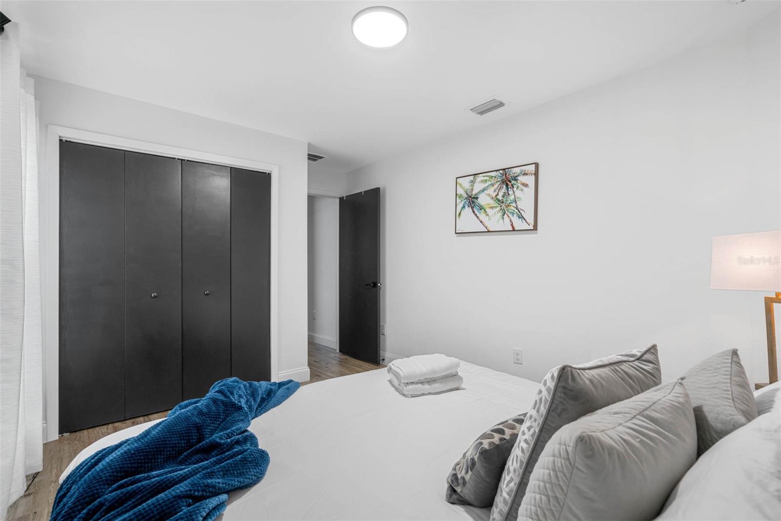 Image 19 of 25 For 3717 Clifton Street