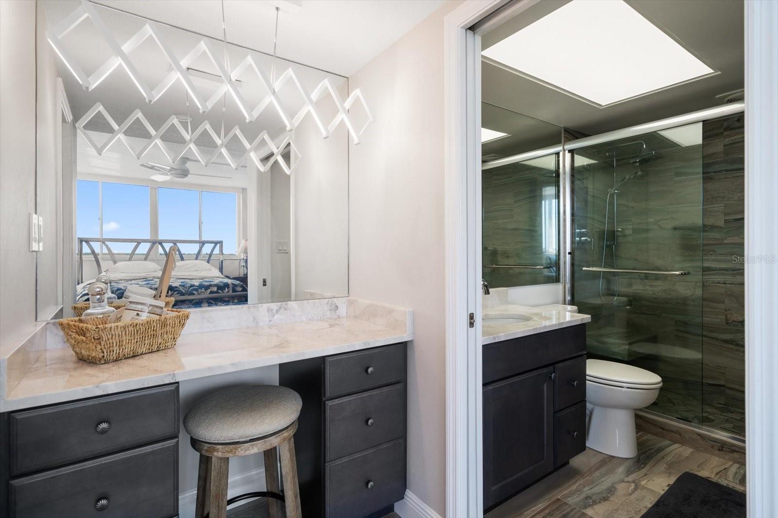 Image 11 of 36 For 17920 Gulf Boulevard 807