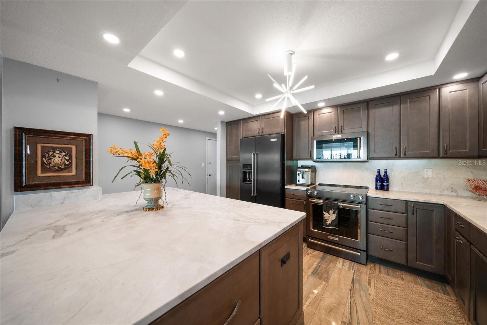 Image 6 of 36 For 17920 Gulf Boulevard 807