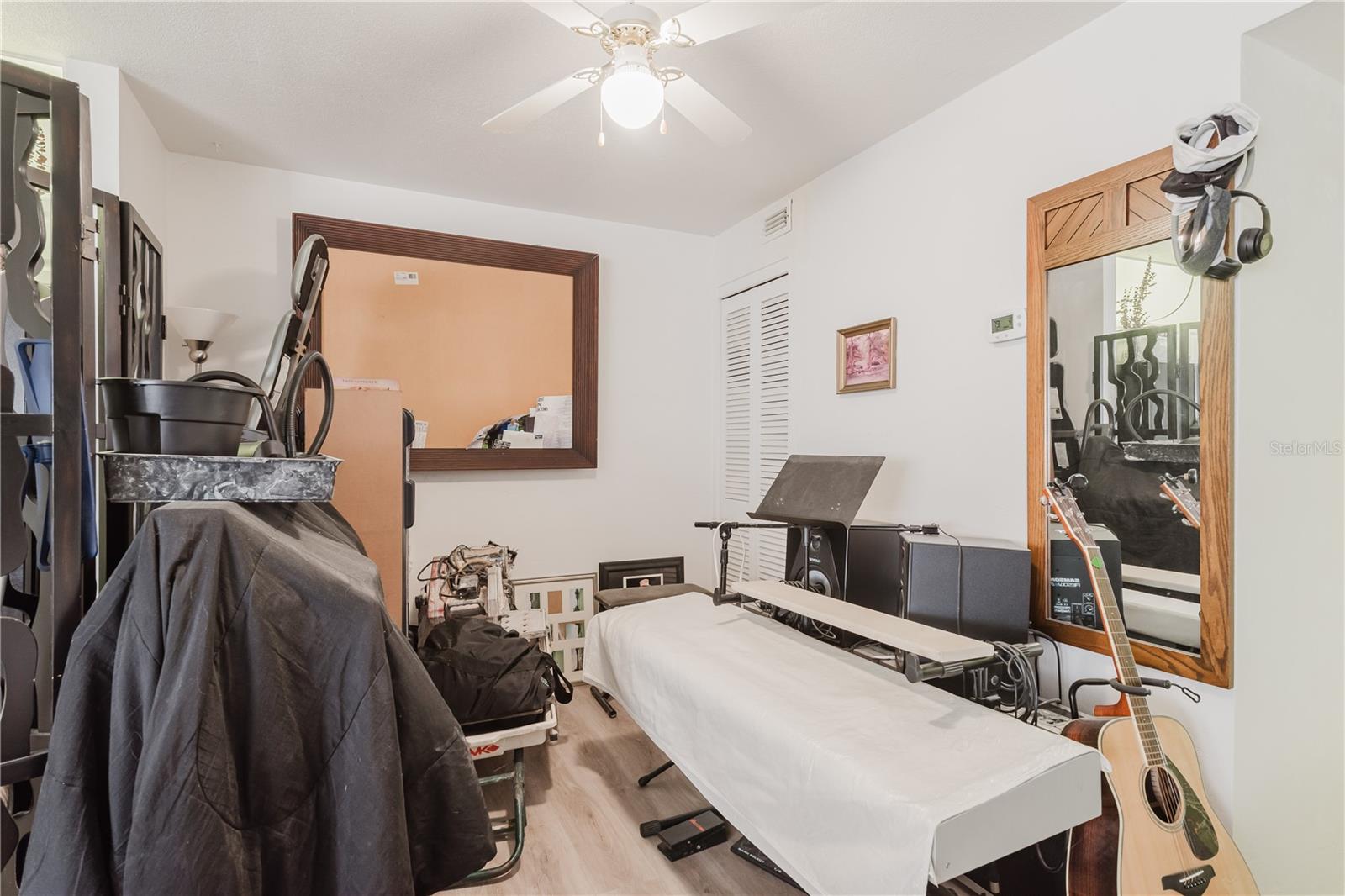 Image 10 of 35 For 8950 Park Boulevard 702
