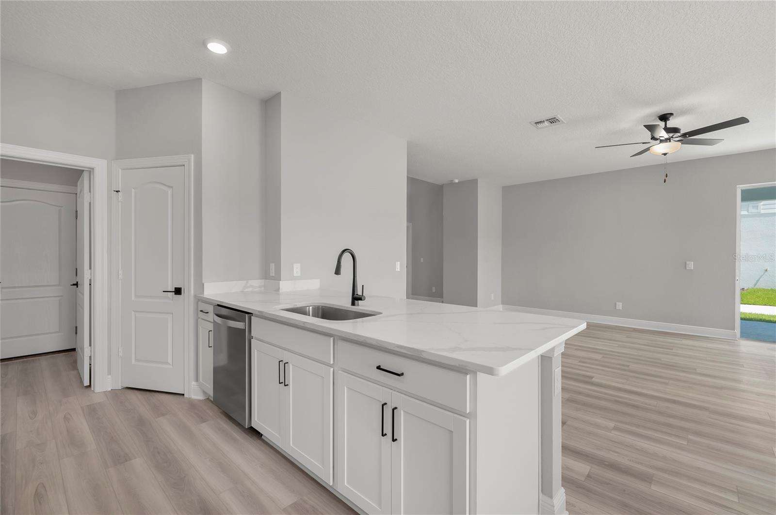 Image 6 of 33 For 3340 Chinotto Drive