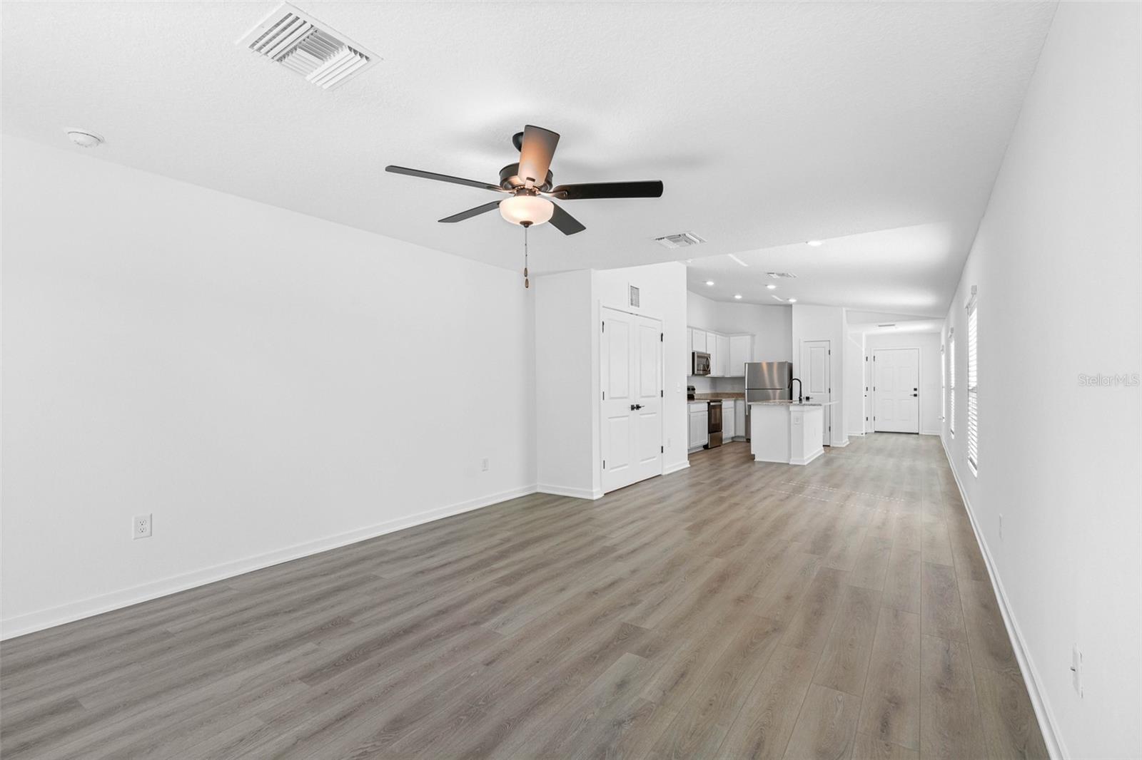 Image 5 of 7 For 6093 Deltona Boulevard