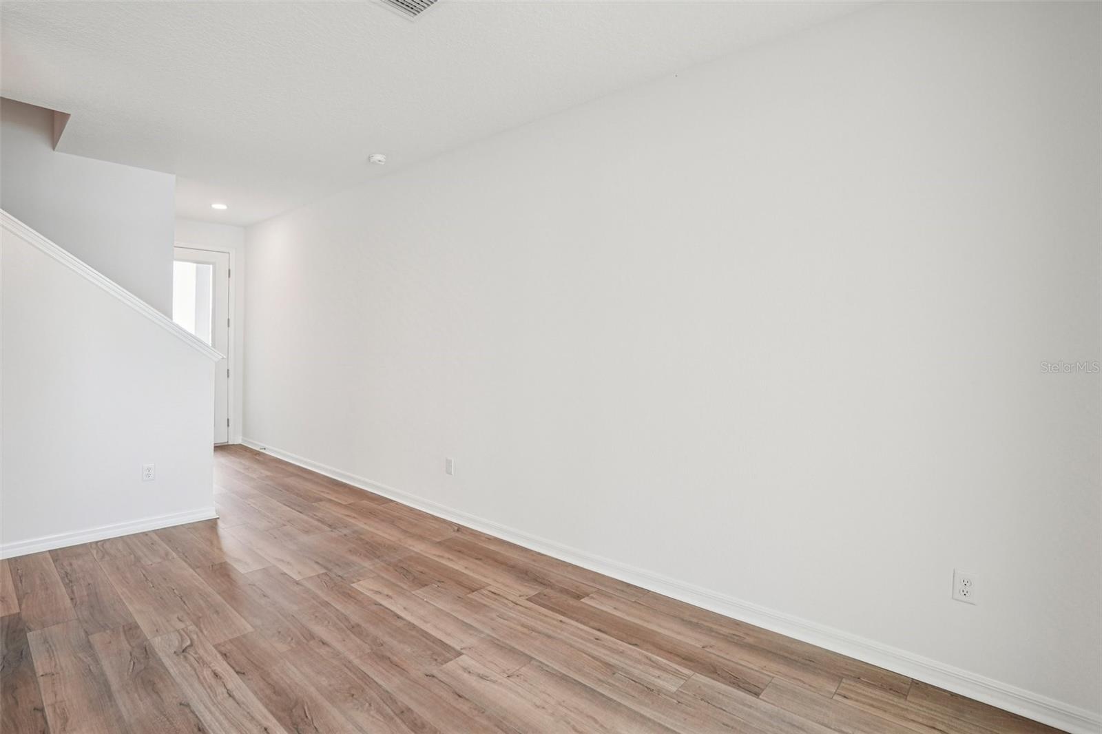 Listing photo id 14 for 11132 Tidepool Court