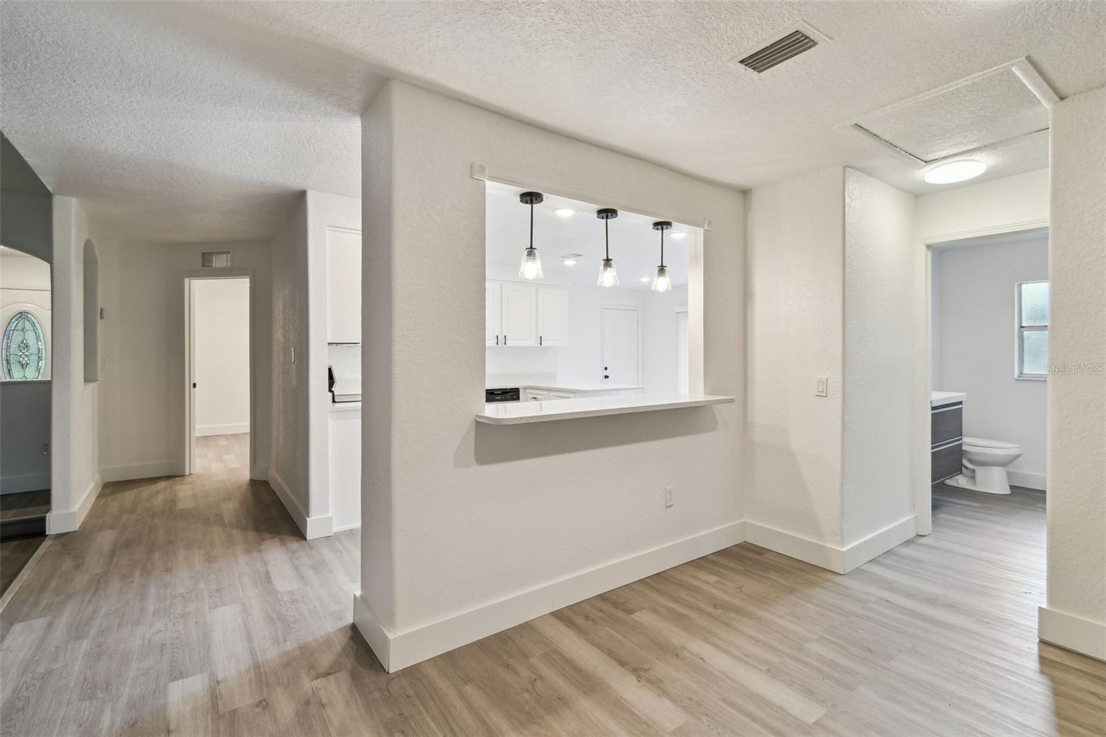 Image 15 of 30 For 4260 Saint Lawrence Drive