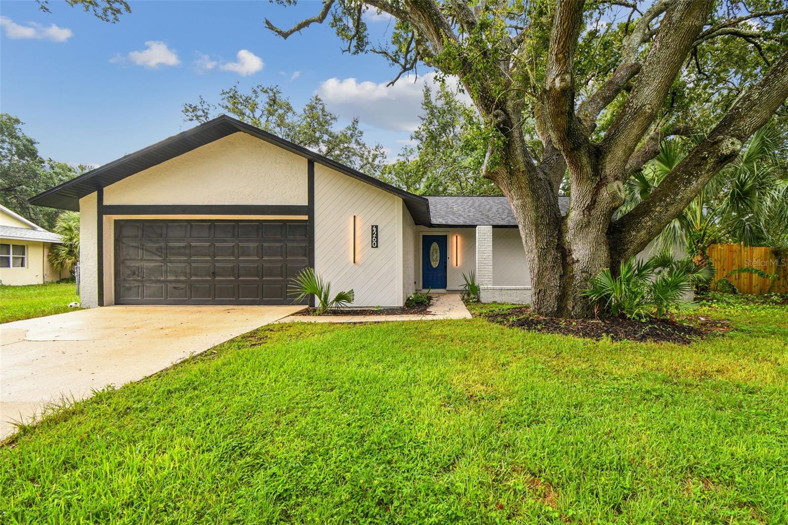 Image 2 of 30 For 4260 Saint Lawrence Drive