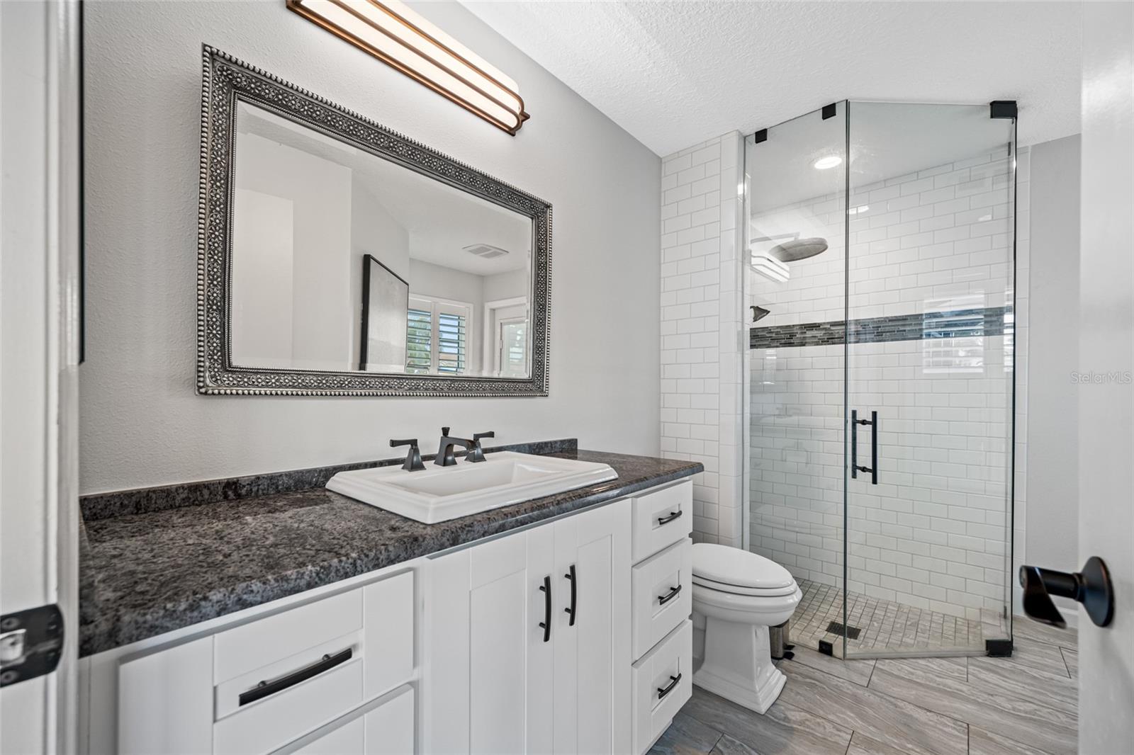 Image 33 of 54 For 4826 Longwater Way