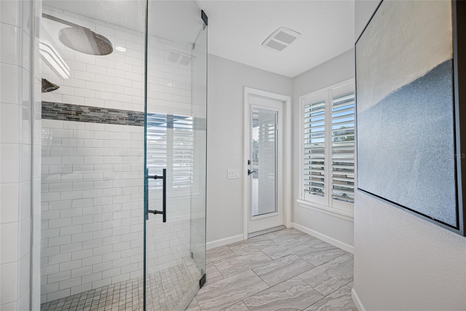 Image 34 of 54 For 4826 Longwater Way