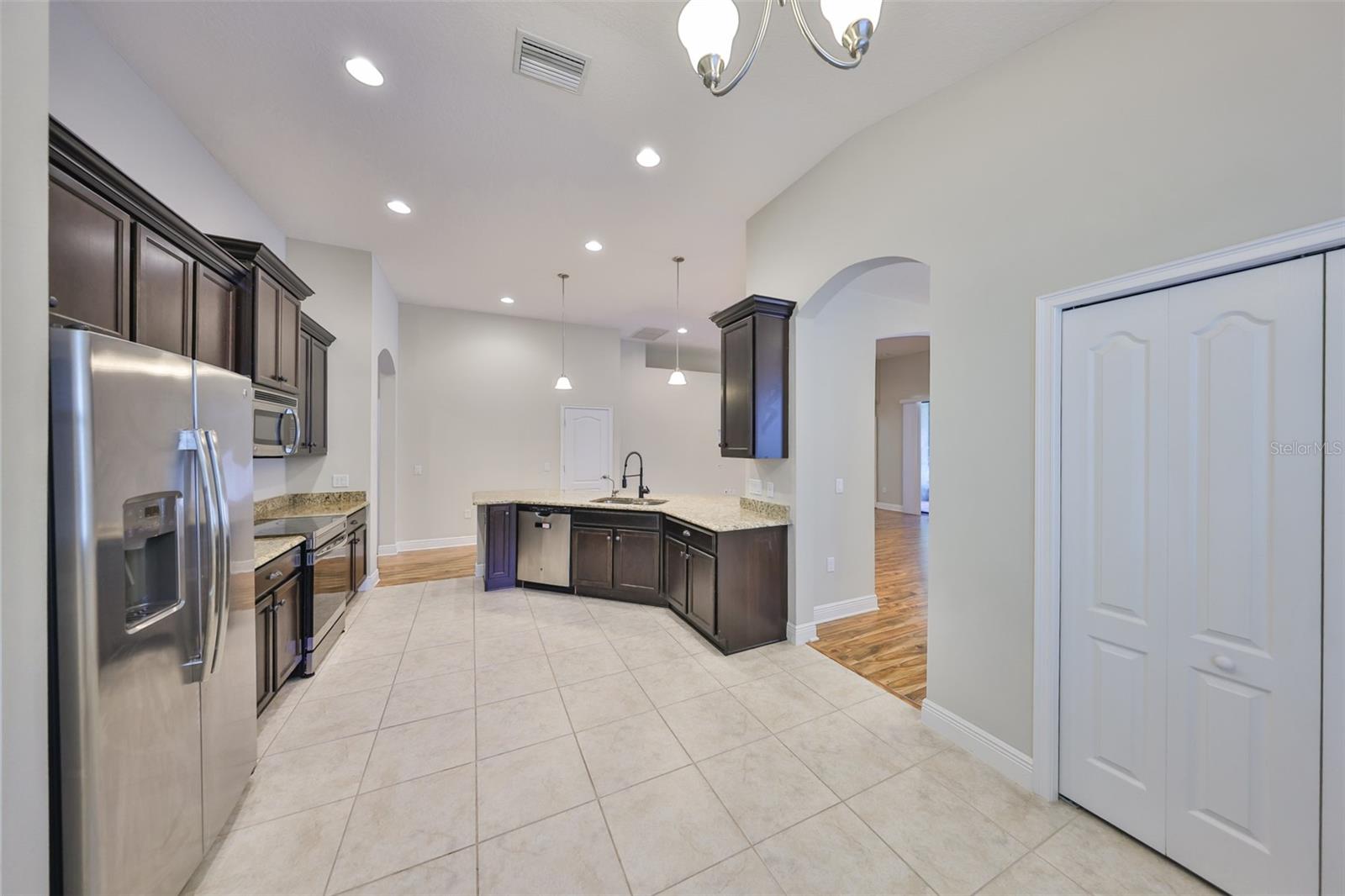 Image 6 of 24 For 838 Vino Verde Circle