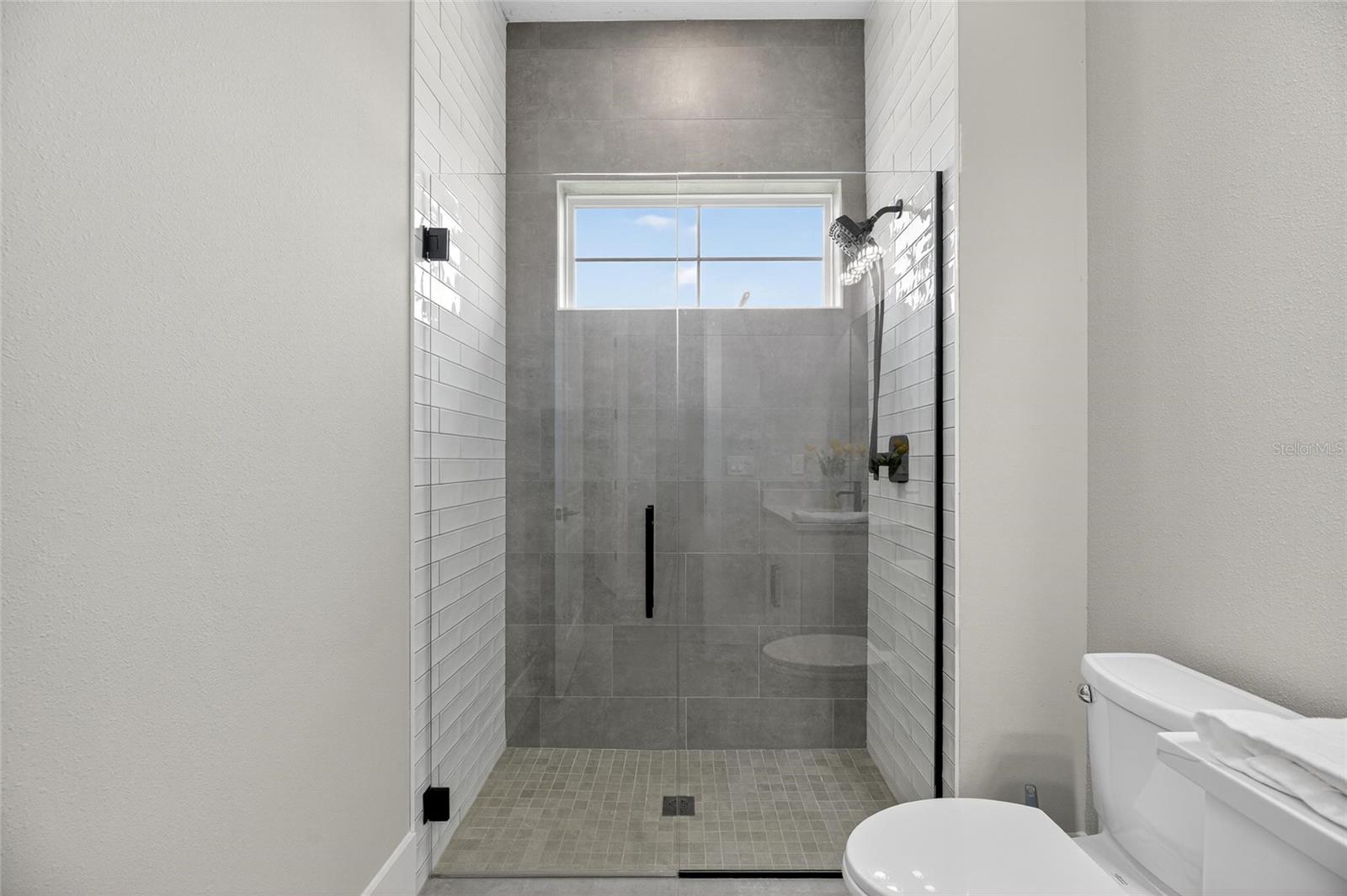 Image 53 of 91 For 614 Pinckney Drive