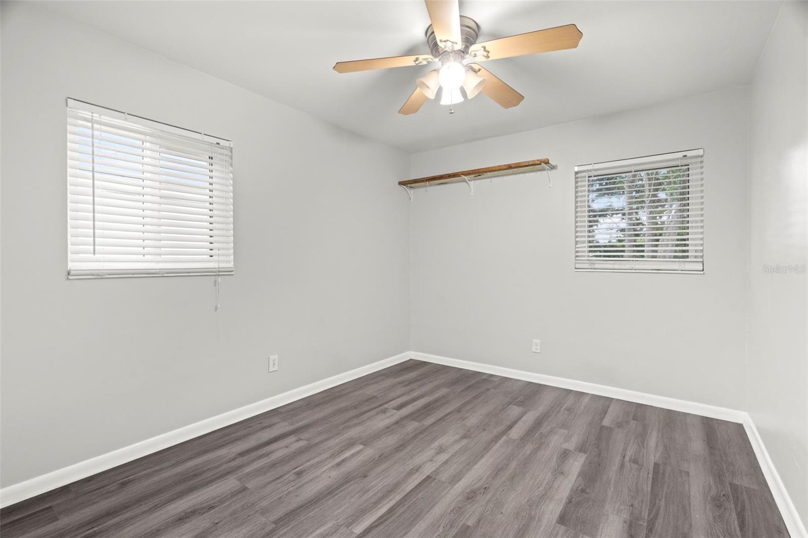 Image 20 of 33 For 1570 83rd Avenue N