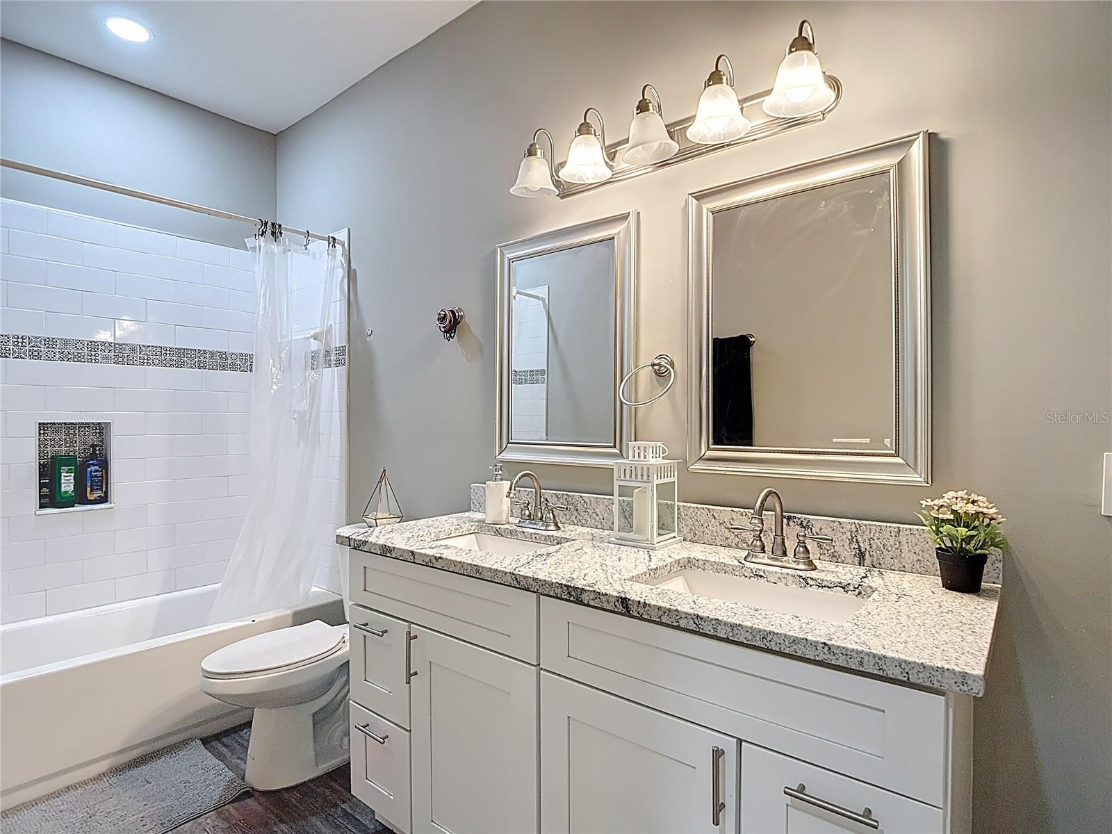 Image 46 of 54 For 4014 Marguerite Street