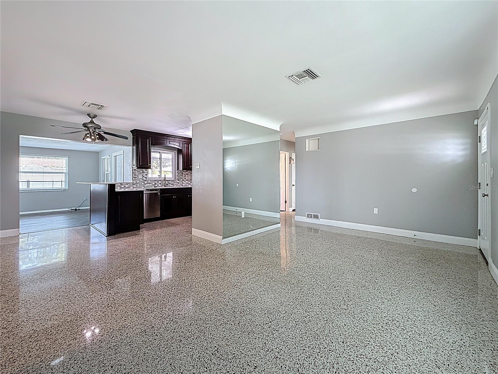 Image 15 of 71 For 6145 50th Avenue N