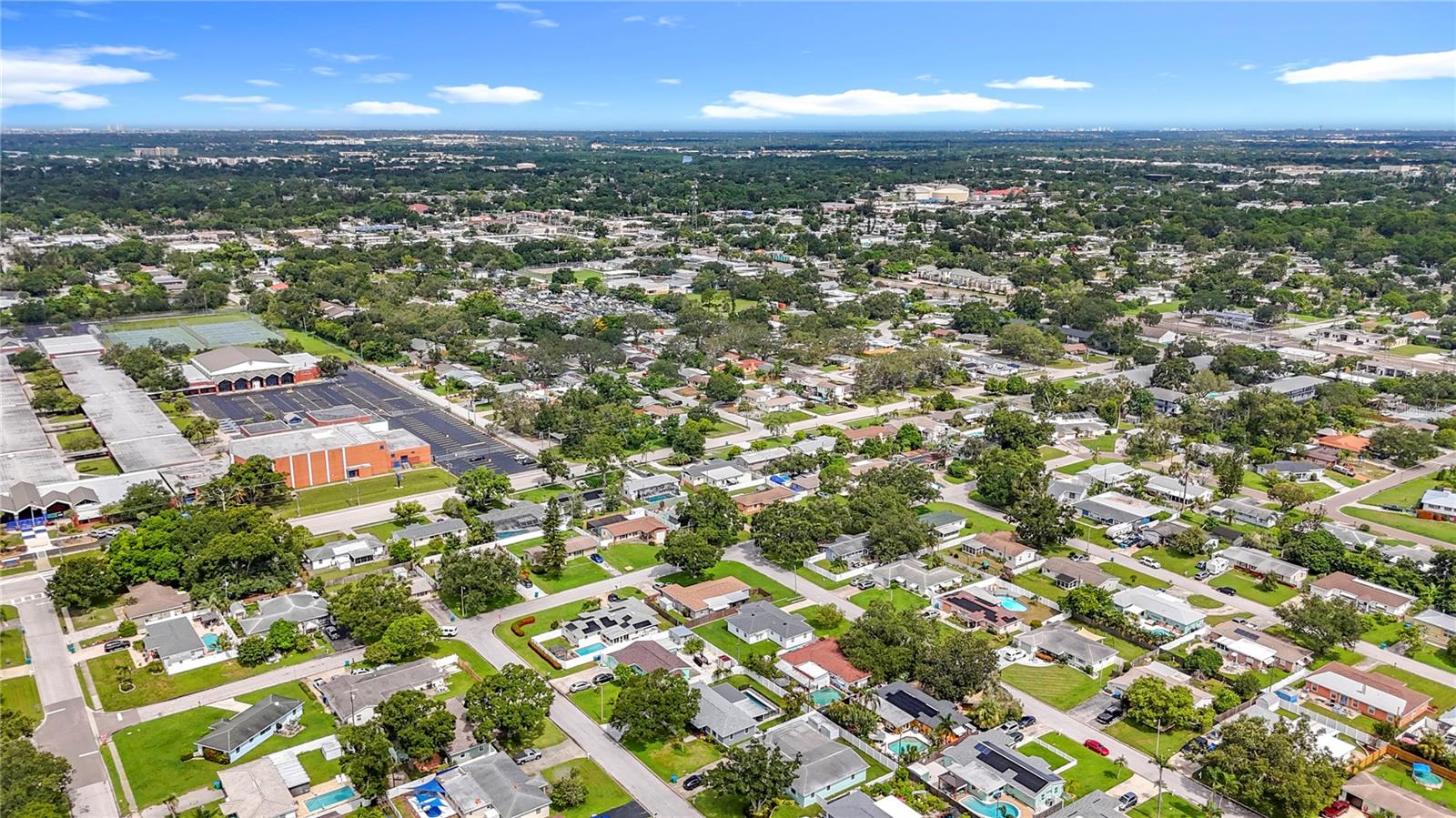 Image 3 of 71 For 6145 50th Avenue N